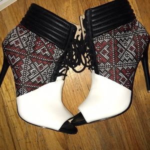 GX by Gwen Stefani Good Condition Final Price